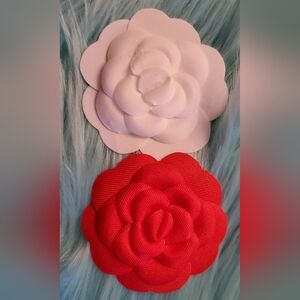 COPY - CHANEL CAMELIA WHITE AND RED FLOWERS FOR GIFT